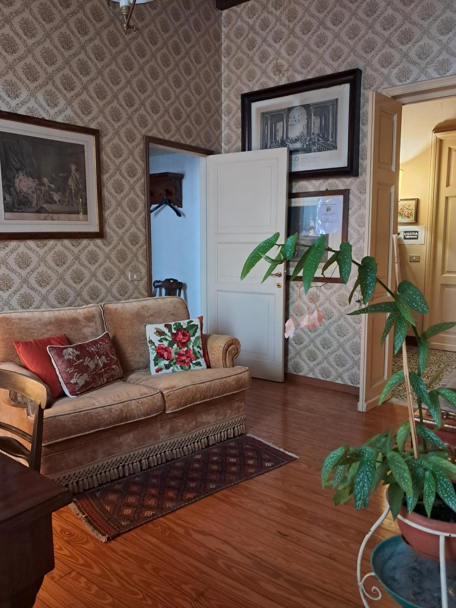 Bed & Breakfast Chiara San Sebastiano Curone Bagian luar foto